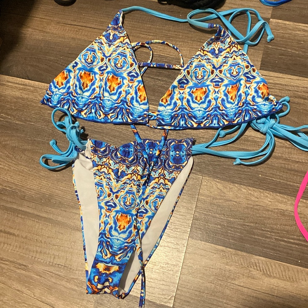 Bundle of bikinis target SHEIN h&m